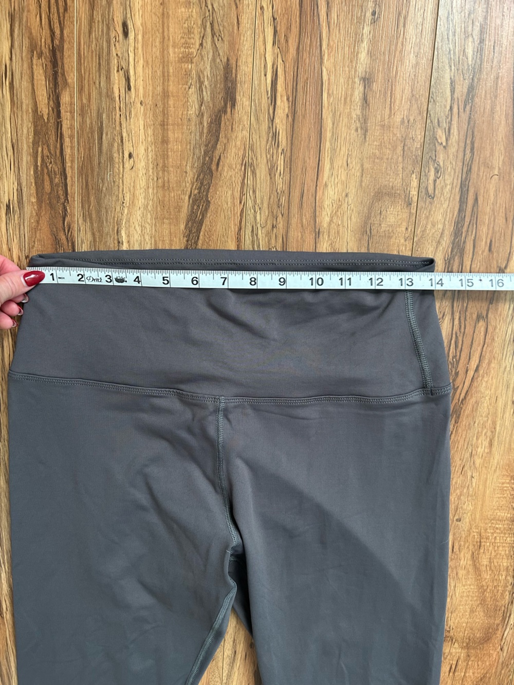 Nobull Women’s Green Gray legging - Picture 4 of 5